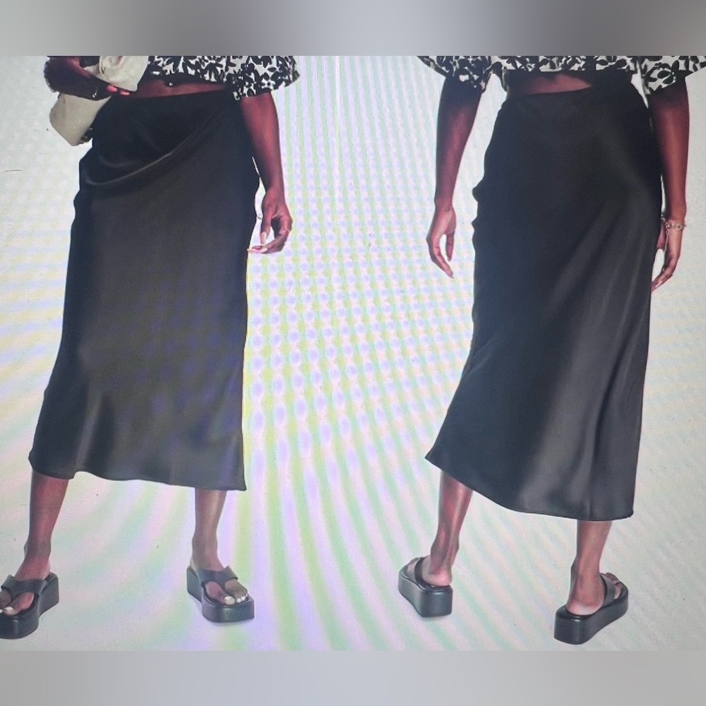 TopShop Bias Cut Satin MIDI Skirt color Black Size US 10